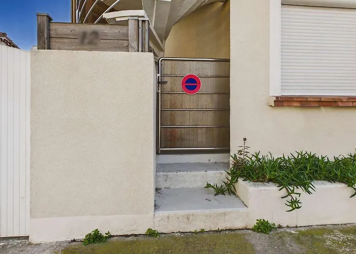 3 Pieces Proche Et Commerces, 6 Couchages, Balcon - Agde - Fr-1-423-198 Apartamento Le Grau-dʼAgde